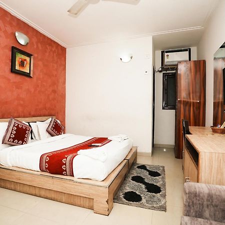 Hotel Om Paradise Near Igi Delhi Airport New Delhi Exterior photo
