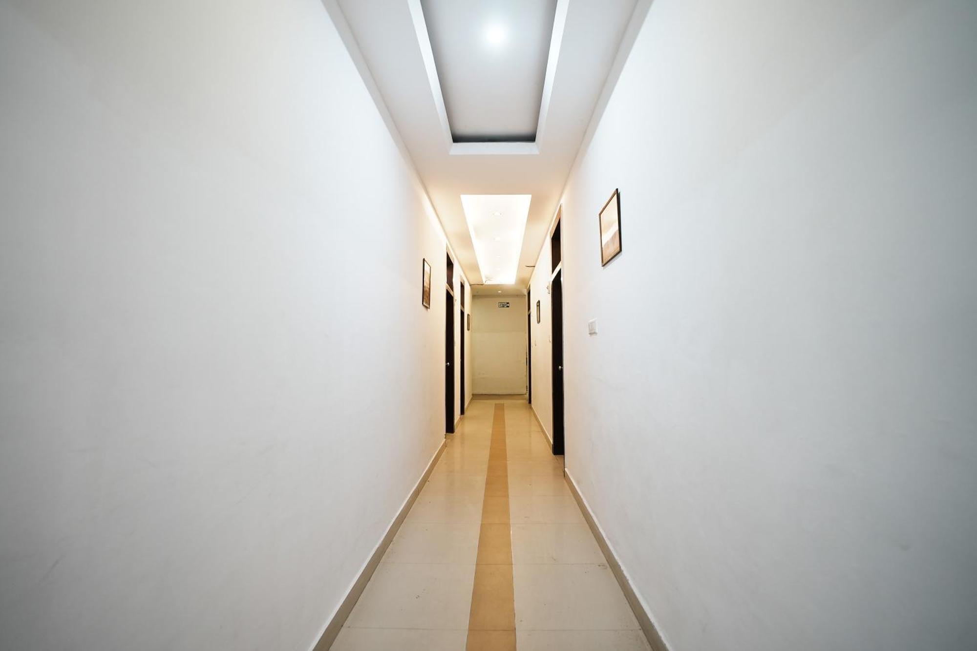 Hotel Om Paradise Near Igi Delhi Airport New Delhi Exterior photo
